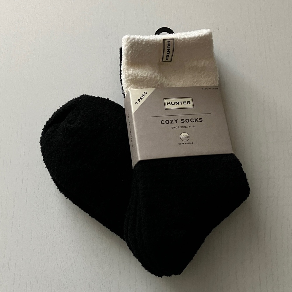 Hunter Cozy Socks, 2 Pair - (Size 4-10) NWT